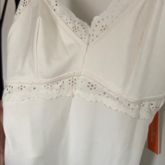 NWT Colsie white lace ribbed bodysuit - Picture 5 of 11